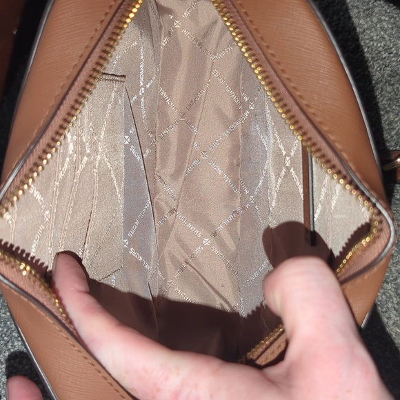 Michael Kors Signature Brown and Cream Crossbody Bag - Picture 3 of 4